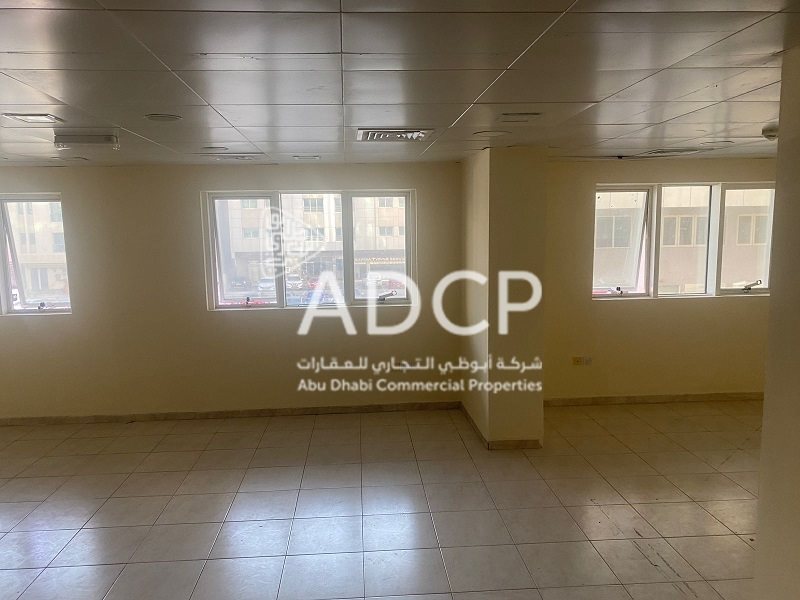 Office ADCP P/1172 in Mussafah