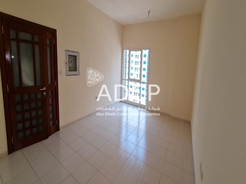 Living Area ADCP P/90 in Al Nahyan