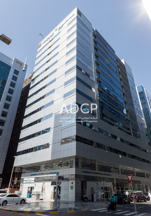 Building ADCP P/160 in AL Nahyan