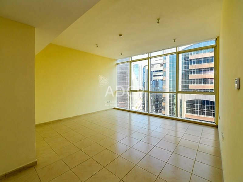 Living area in ADCP P/475 in Al Zahiyah