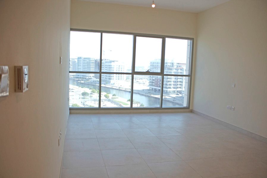 Canal View units in P/2570 in Al raha Beach