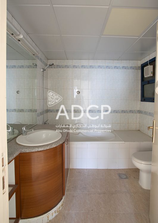 Bathroom ADCP 6167 in Al Khalidiyah